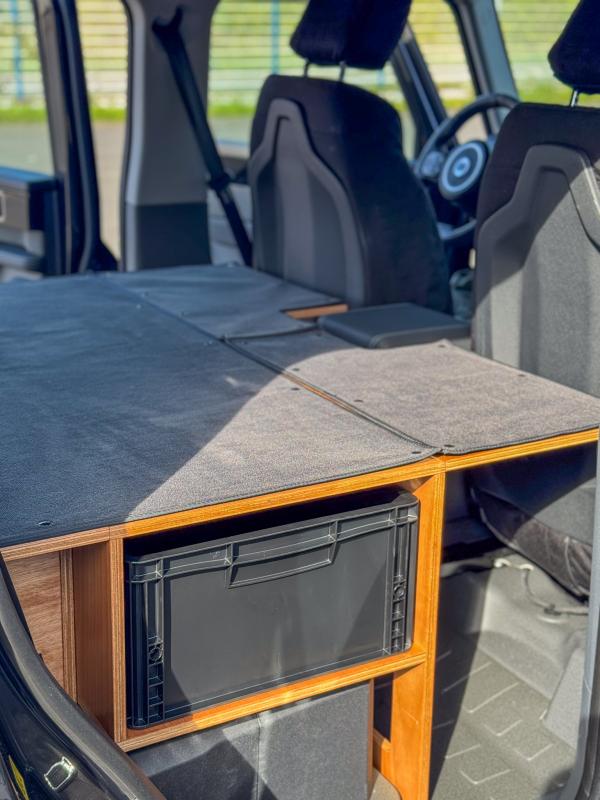 Ineos Grenadier - Schlaufausbau Sleeper